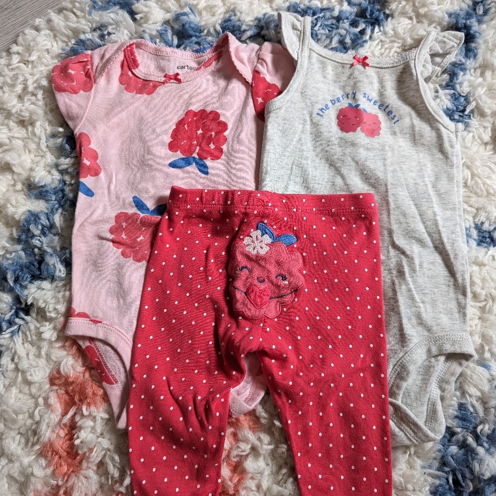 ♥️ 2 for $10♥️ Raspberry outfit